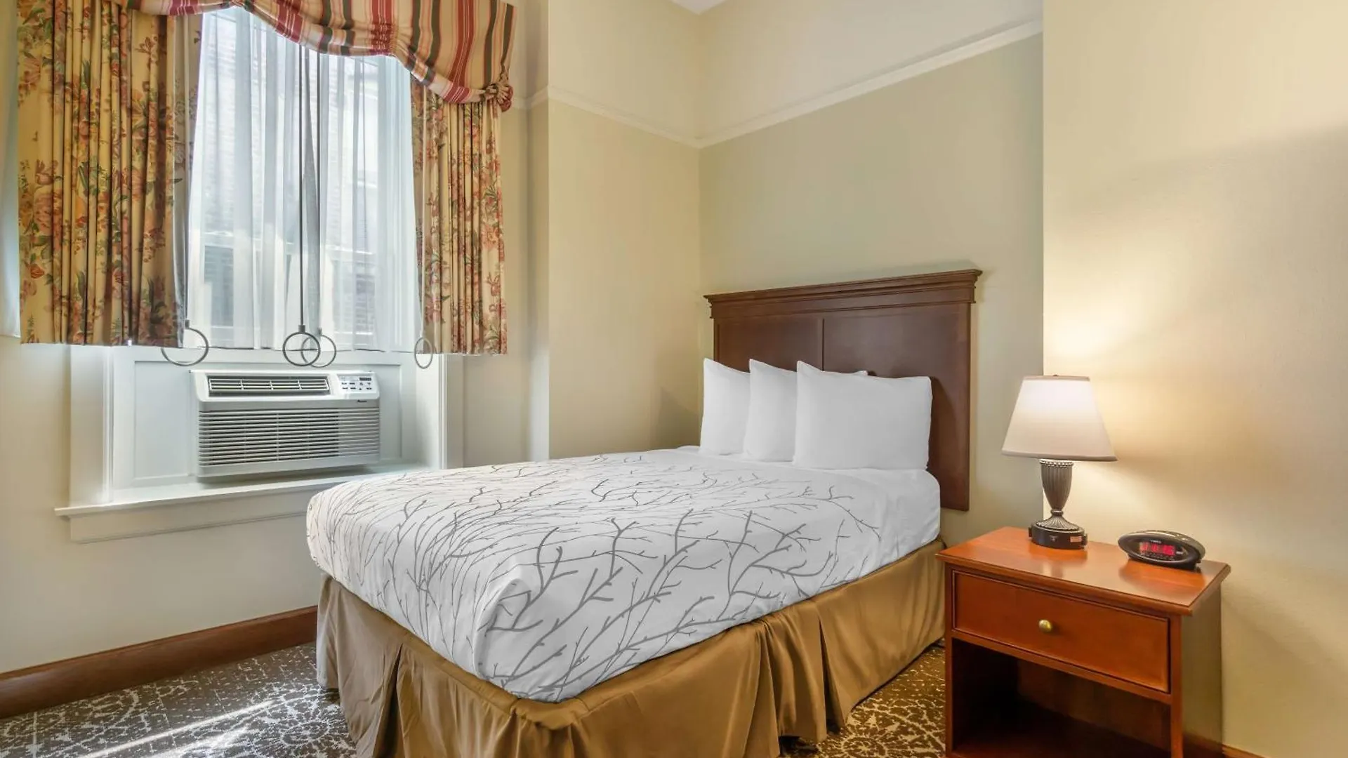 Best Western Plus Pioneer Square Hotel Downtown Seattle