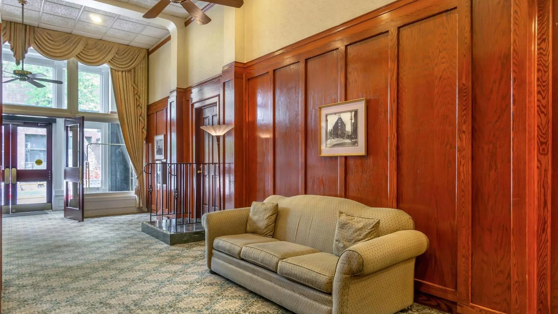 Best Western Plus Pioneer Square Hotel Downtown Seattle