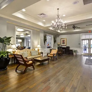 Hampton & Historic District 3*, Savannah Stati Uniti