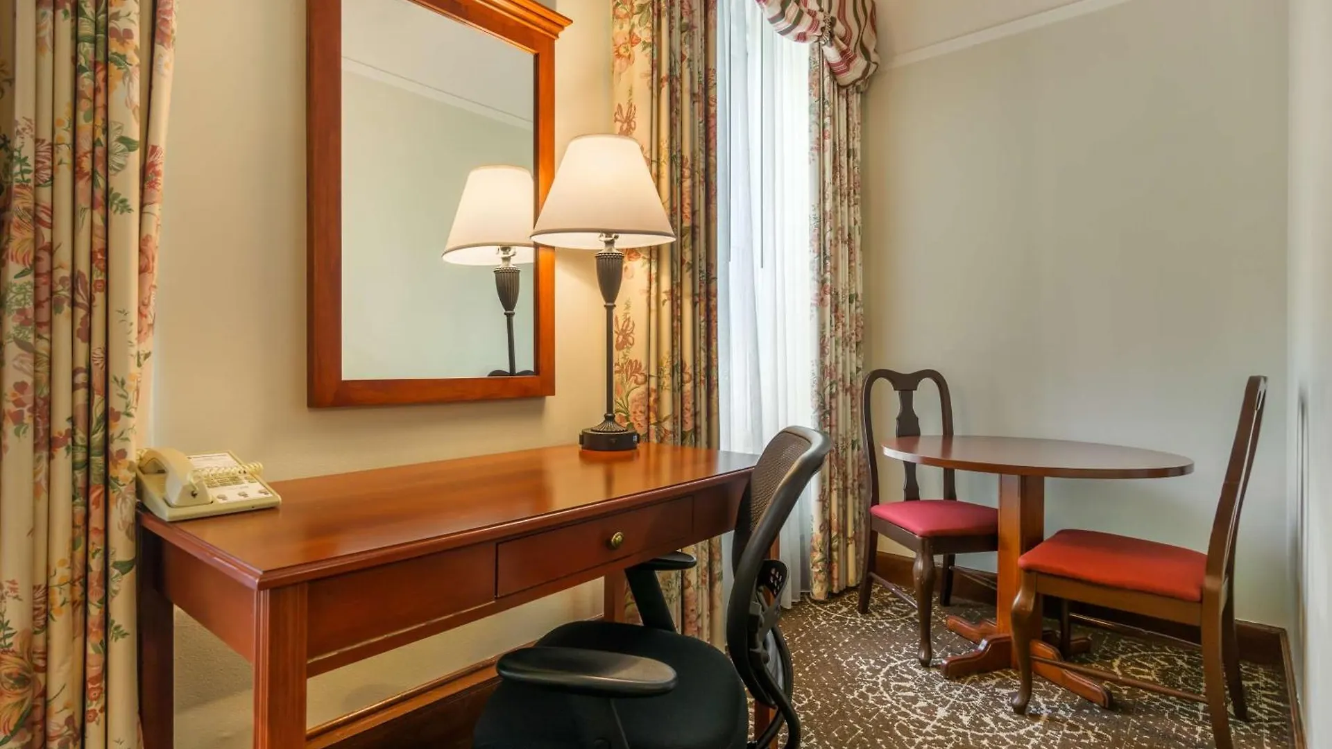 Best Western Plus Pioneer Square Hotel Downtown Seattle